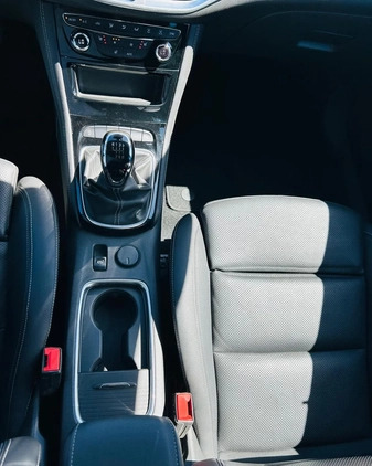 Opel Astra cena 55900 przebieg: 151876, rok produkcji 2019 z Koło małe 742